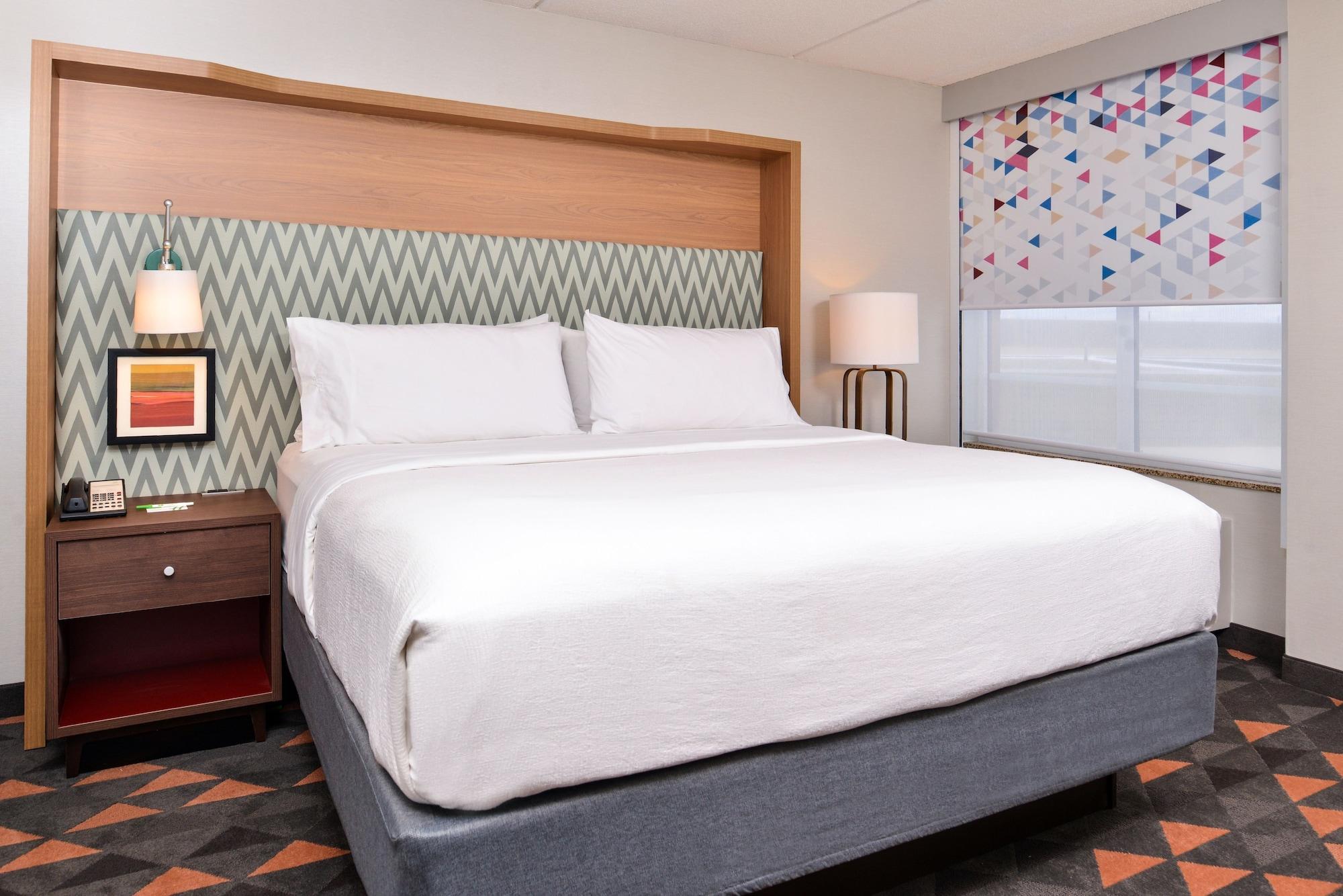 Holiday Inn Hotel & Suites Rochester - Marketplace By Ihg Exterior foto