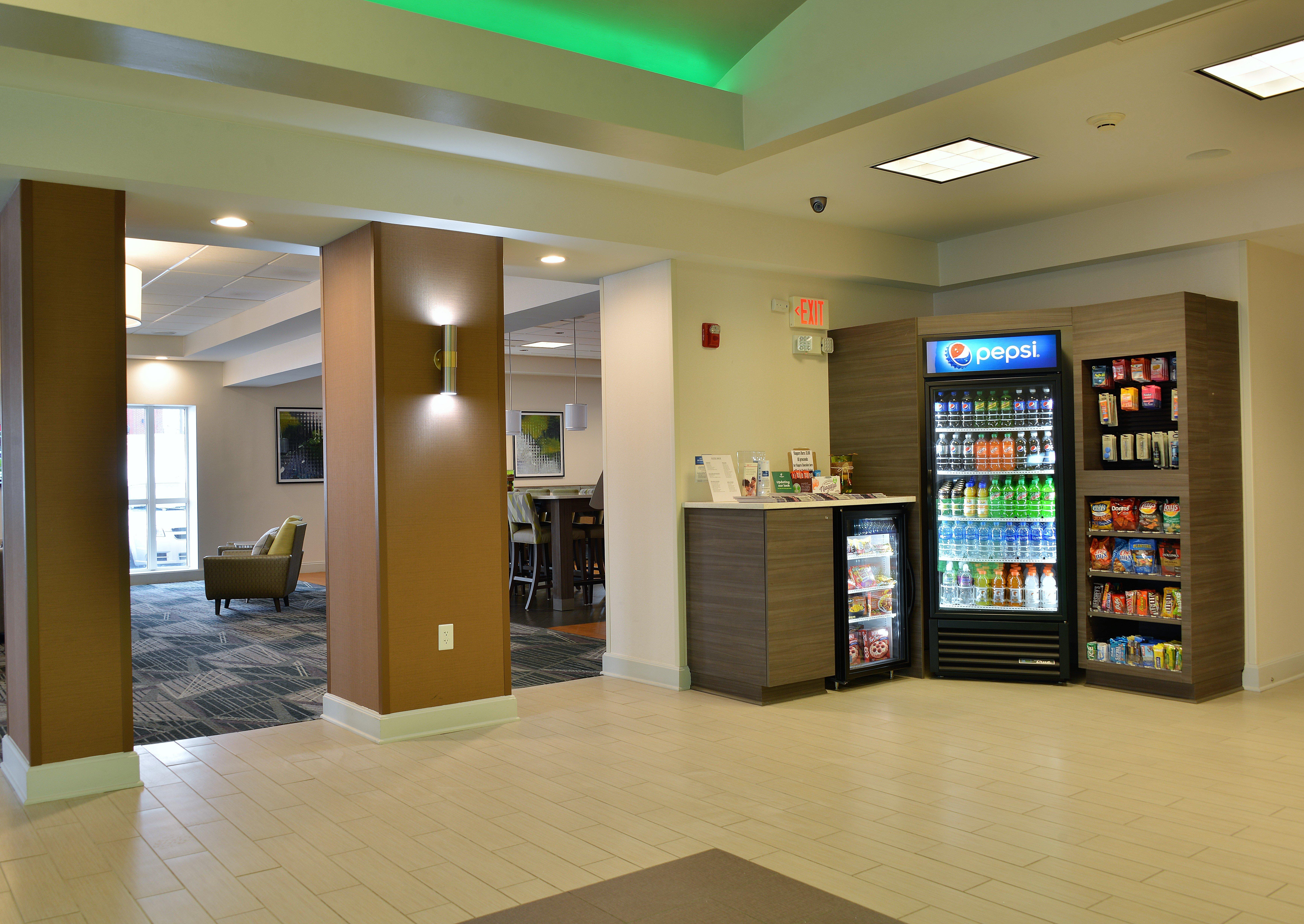 Holiday Inn Hotel & Suites Rochester - Marketplace By Ihg Exterior foto
